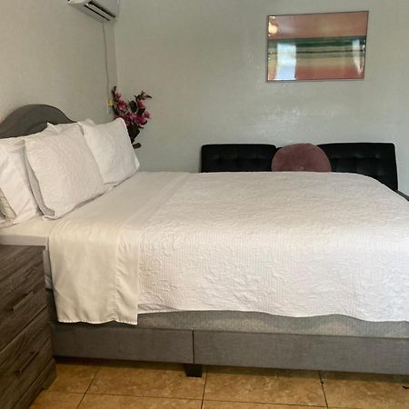 Cozy Studio…With Private Entrance Las Vegas Esterno foto